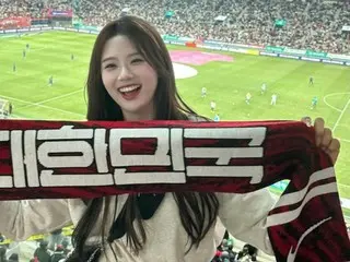 Jessi, con gái của cựu đội bóng đá quốc gia Hàn Quốc Lee Dong-guk, có vẻ ngoài sành điệu ngay cả trong cuộc sống đời thường... "16 tuổi" không thể tin được