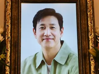 Cố Lee Sun Kyun, ``cảnh sát bị tình nghi rò rỉ thông tin điều tra'' đang bị tạm giam ở ngã ba đường... ``im lặng'' khi được hỏi