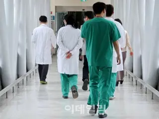 Tư vấn trực tuyến tăng 6,5 lần do đình công y tế, một số kêu gọi áp dụng pháp luật thay vì các biện pháp ngẫu hứng - Hàn Quốc