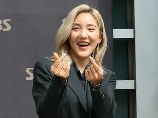 “Khó làm sao…” BADA (SES), cựu thần tượng thế hệ đầu tiên, lại đưa ra một bình luận công khai khác ủng hộ “New Jeans”… Nữ diễn viên Kim Hye Soo cũng “thích” nó