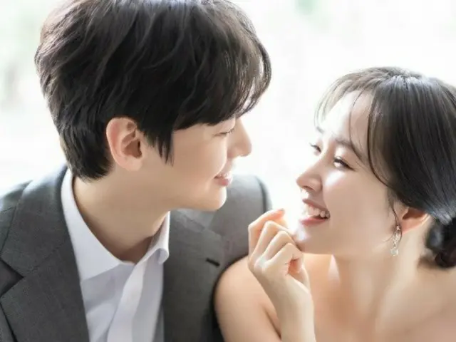 “Cả hai cựu thần tượng đều đã đạt được mục tiêu” Cựu thành viên “SPICA” Narae tuyên bố kết hôn với nam diễn viên Kim Sung-woong (trước đây là TOUCH)… “Tôi đã gặp một người đẹp”
