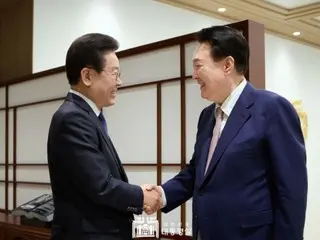 Cuộc gặp đầu tiên giữa Tổng thống Hàn Quốc Yoon và đại diện đảng đối lập chính = Ít đồng thuận, chặng đường “hợp tác” còn dài