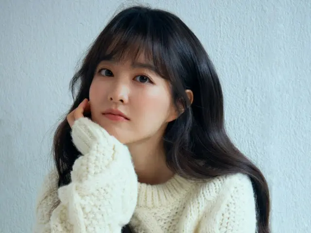 Nữ diễn viên Park Bo Young quyên góp 50 triệu won nhân ngày thiếu nhi