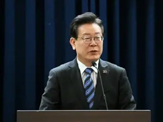 Đại diện của Đảng Dân chủ Hàn Quốc, Lee Jae-myung và Tổng thống Yun Seok-yew nói: “Không giữ lời hứa trong phần mở đầu của Hiến pháp ngày 18 tháng 5 là một tội ác còn tệ hơn cả gian lận”.