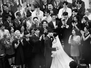 DARA (2NE1) hạnh phúc khi được làm mẹ chồng...Anh Jeongdun (trước đây là MBLAQ) & Mimi (trước đây là gugudan) kết hôn...cựu thành viên nhà YG hội tụ
