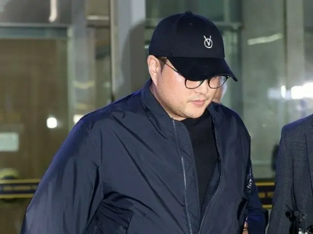 Kim Ho Joo bị bổ sung tội ''say rượu lái xe''... chuyển sang tội tiếp tay cho tội phạm bỏ trốn và bị đưa ra công tố hôm nay (31)