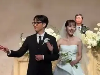 Kim Bo Ra và đạo diễn Cho Ba-reun kết hôn vào ngày 8...Bài hát kỷ niệm là "AKMU" Lee Soo-hyun