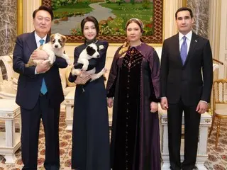 Vợ chồng Tổng thống Yoon nhận ``quốc khuyển của Turkmenistan''... ``Trực tiếp nuôi'' = Hàn Quốc