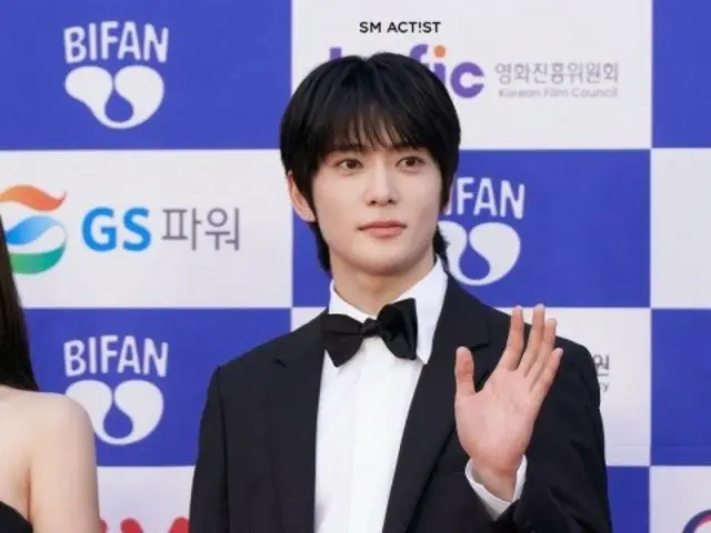 Jaehyun tham dự lễ khai mạc 'Liên hoan phim tuyệt vời quốc tế Bucheon' với màn ra mắt trên màn ảnh