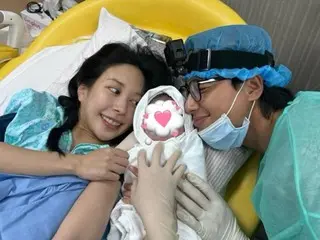 Cô vợ người Nhật Ayane của Lee Ji Hoon kể về cảm xúc sau khi sinh con... "Khuôn mặt ngủ của con gái tôi giống chồng"