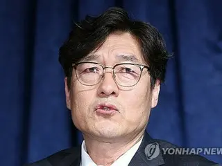 Vấn đề lựa chọn giám đốc đội bóng đá quốc gia Hàn Quốc: Giám đốc hiệp hội bị buộc tội cản trở hoạt động kinh doanh = cơ quan cảnh sát