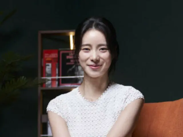 <Phỏng vấn> Nữ diễn viên Lim Jiyeon chia sẻ tình yêu chân thành dành cho bạn gái Lee Do Hyun... "Cảm ơn bạn đã ở đó"