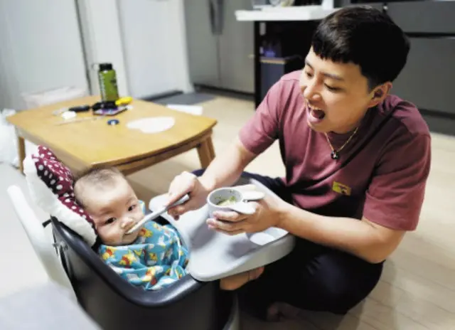 韓国における「パパ育児休職」、上半期に過去最高を更新...育児休職者3人に1人が男性