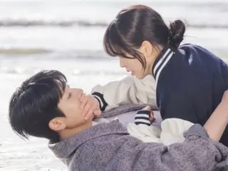 Choi Jeong và Kim Seohyun tận hưởng buổi hẹn hò ngọt ngào trên bãi biển với câu nói "Chắc là trùng hợp thôi".