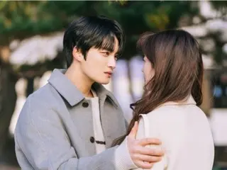 J-JUN & Jin Se Yeon, có phải chuyện tình cảm đang tiến triển nhanh chóng nhờ nỗi buồn và sự phấn khích? "Xóa bỏ những ký ức tồi tệ"