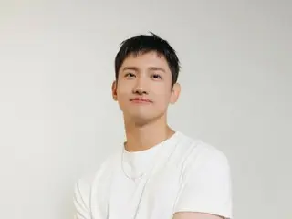 "TVXQ" Changmin tham gia lễ ra mắt bóng chày chuyên nghiệp lần đầu tiên sau 10 năm... "Thật vô cùng xúc động và vinh quang."