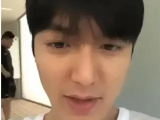 BOM "2NE1" đăng ảnh Lee Minho lên Instagram và đưa ra phát ngôn gây sốc gọi cô là "người chồng nghiêm túc"... Ý anh ta là gì?