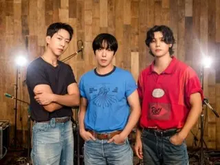 "CNBLUE", ban nhạc kỷ niệm 15 năm có một chút khác biệt...Hình ảnh teaser được tung ra