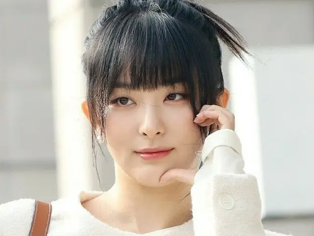 “RedVelvet” SEULGI sẽ tổ chức triển lãm ảnh phim đầu tiên từ hôm nay (13)