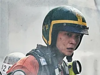 ``Firefighter'' với sự tham gia của JooWon đứng thứ 2 về tổng tỷ lệ bán trước trước khi phát hành vào ngày mai (thứ 4)...Liệu nó có trở thành ``một chiến thắng'' và hai trụ cột?