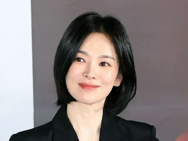 Song Hye Kyo xuất hiện trên chương trình tạp kỹ lần đầu tiên sau 17 năm với “YU QUIZ ON THE BLOCK”