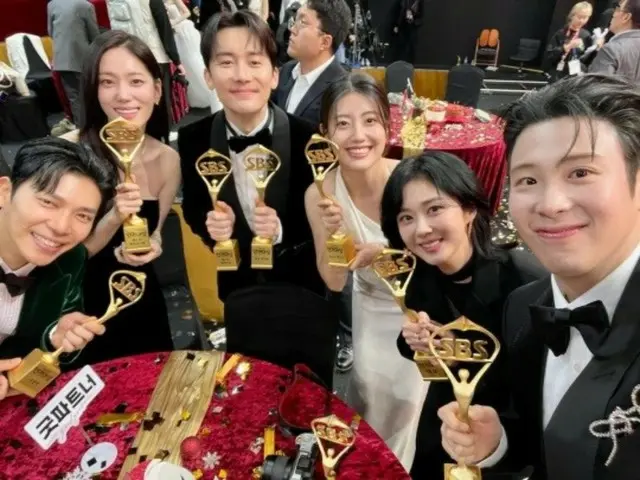 [Toàn văn] "SBS Drama Awards" Jang Nara cảm ơn vì cái nhìn ấm áp và hào phóng của bạn... "Cảm ơn đội ngũ tuyệt vời"