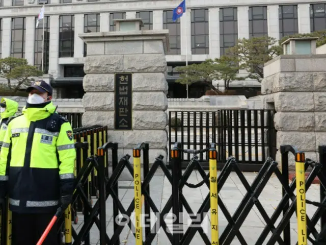 Roh Moo-hyun và Park Geun-hye nhận được ngay, nhưng Tổng thống Yoon từ chối hồ sơ luận tội trong một tuần = Hàn Quốc