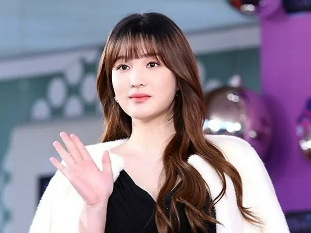 Yulhee (cựu LABOUM) có khởi đầu mới trong vai trò diễn viên bất chấp tin đồn “ly hôn” Choi Min Hwan (FTISLAND)… Quá trình quay phim điện ảnh đầu tay “My Devil is My Partner” đã kết thúc