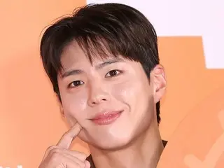 Tình yêu của Park BoGum dành cho người hâm mộ là vô hạn...Tiếp tục giao lưu sau khi mở phòng chat công khai