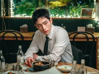 Seo Kang Joon, hoàn hảo trong cả hành động và truyện tranh trong "Undercover High School"