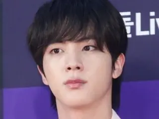 "BTS" JIN, một fan Nhật Bản ngoài 50 tuổi đã "bất ngờ hôn" anh đang phải đối mặt với cáo buộc hình sự... "Yêu cầu ra hầu tòa"