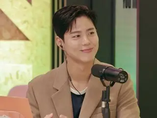 Park BoGum đã xuất hiện trên chương trình radio YouTube của Yoo In Na hôm nay (ngày 6)... Nói về bộ phim truyền hình "Thank You" của Netflix: "Đó là một bộ phim truyền hình mang đến cho bạn bàn tay ấm áp"