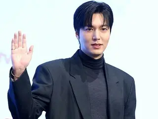 Diễn viên Lee Minho và MC họp fan Park Seulgi cũng khen ngợi tính cách của anh ấy