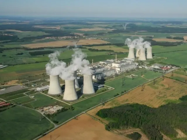 Korea Hydro & Nuclear Power sẽ đảm bảo đơn hàng trị giá 26 nghìn tỷ won từ nhà máy điện hạt nhân của Séc... hợp đồng chính thức sẽ được ký vào ngày 7 tháng 5 (Hàn Quốc)