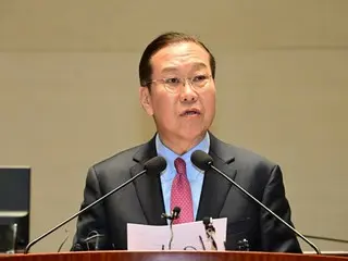 Kwon Young-se, chủ tịch Ủy ban ứng phó khẩn cấp của Quyền lực nhân dân, cho biết, "Ứng cử viên tổng thống Lee Jae-myung bị loại... Đảng Dân chủ nên thay thế ứng cử viên của mình" (Hàn Quốc)