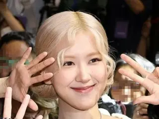"APT" của ROSE. phá vỡ kỷ lục về thời gian xếp hạng dài nhất của một nghệ sĩ K-pop nữ trên Billboard Hot 100