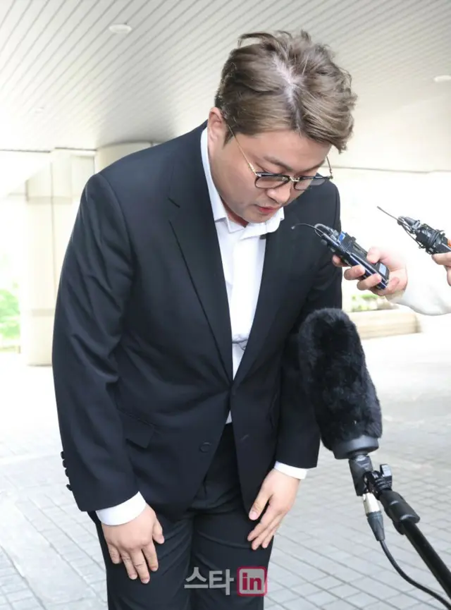 ”飲酒ひき逃げ”歌手キム・ホジュン、上告取消書提出...懲役2年6か月が確定