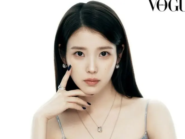 IU（アイユー）、ハイティーン“ヒロインビジュアル”1