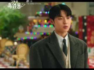 <ĐÁNH GIÁ Phim truyền hình Hàn Quốc> Tóm tắt tập 11 "He's the Black Flame Dragon" và hậu trường... Quá trình quay phim cuối cùng cũng kết thúc, với Mun KaYoung và Choi HyunWook đưa ra ấn tượng cuối cùng của họ = Hậu trường
 tính cách