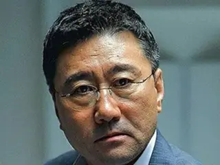 Choi Jung Woo, nam diễn viên từng xuất hiện trong "Huyền thoại ông bà Ok", đã được chôn cất vào hôm nay trong sự thương tiếc của ngành giải trí và người hâm mộ.