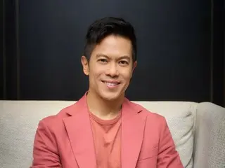 Byron Mann từ bộ phim "Soju Wars": "Tôi đã nói chuyện rất nhiều với Yoo Hae Jin bằng tiếng Anh. Anh ấy thực sự lưu loát."