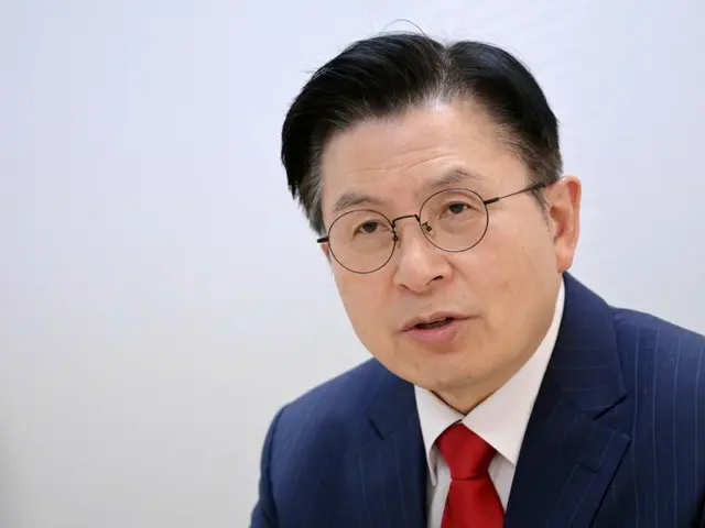 Ứng cử viên độc lập Hwang Kyo-ahn "rút lui"... "Ủng hộ ứng cử viên Kim Moon-soo" = Hàn Quốc