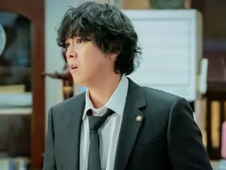 Honggi của FTISLAND trở thành luật sư trong "Bốn mùa xuân"... anh ấy có lo lắng và khóc không? Anh ta ném kính và nổi giận!