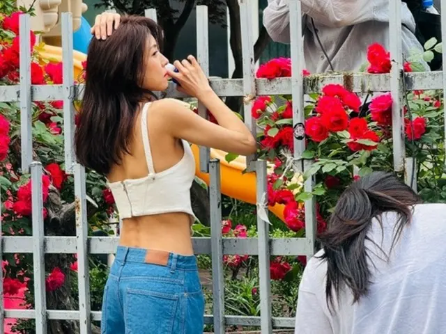 Ha Ji Won khoe vẻ đẹp táo bạo, gợi cảm và khỏe mạnh... Nữ hoàng gợi cảm thuở nào vẫn còn sống khỏe