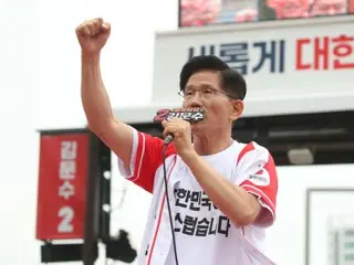Kim Moon-soo: "Tôn trọng sự lựa chọn của người dân"... "Chúc mừng" Lee Jae-myung đã giành chiến thắng trong cuộc bầu cử tổng thống Hàn Quốc
