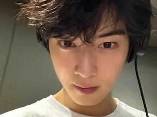Cha Eun Woo của ASTRO đang làm việc chăm chỉ ngay cả khi đang tập luyện... Một thiên tài với khuôn mặt nam tính