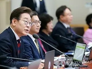 Tổng thống Lee chủ trì cuộc họp nội các đầu tiên; "Sự chung sống khó xử" trước khi thành lập nội các mới