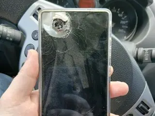 Điện thoại thông minh Samsung đã cứu mạng tôi... Bài đăng của người lính Ukraine lan truyền nhanh chóng - Truyền thông Hàn Quốc