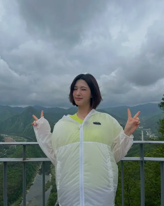 ユルヒ（元LABOUM）、汗まみれでもこんなにきれい…赤みを帯びた頬で「少女ビジュアル」