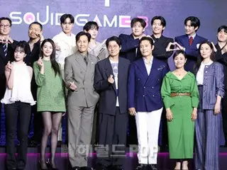 [Ảnh] Lee Jung Jae & Lee Byung Hun, Lim Siwan, Kang HaNeul và những người khác tham dự buổi ra mắt sản xuất của "Squid Game Season 3" của Netflix